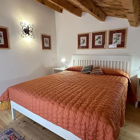 Holiday home 40 Min From The Dolomites Borgo Moretti-3 & Pool